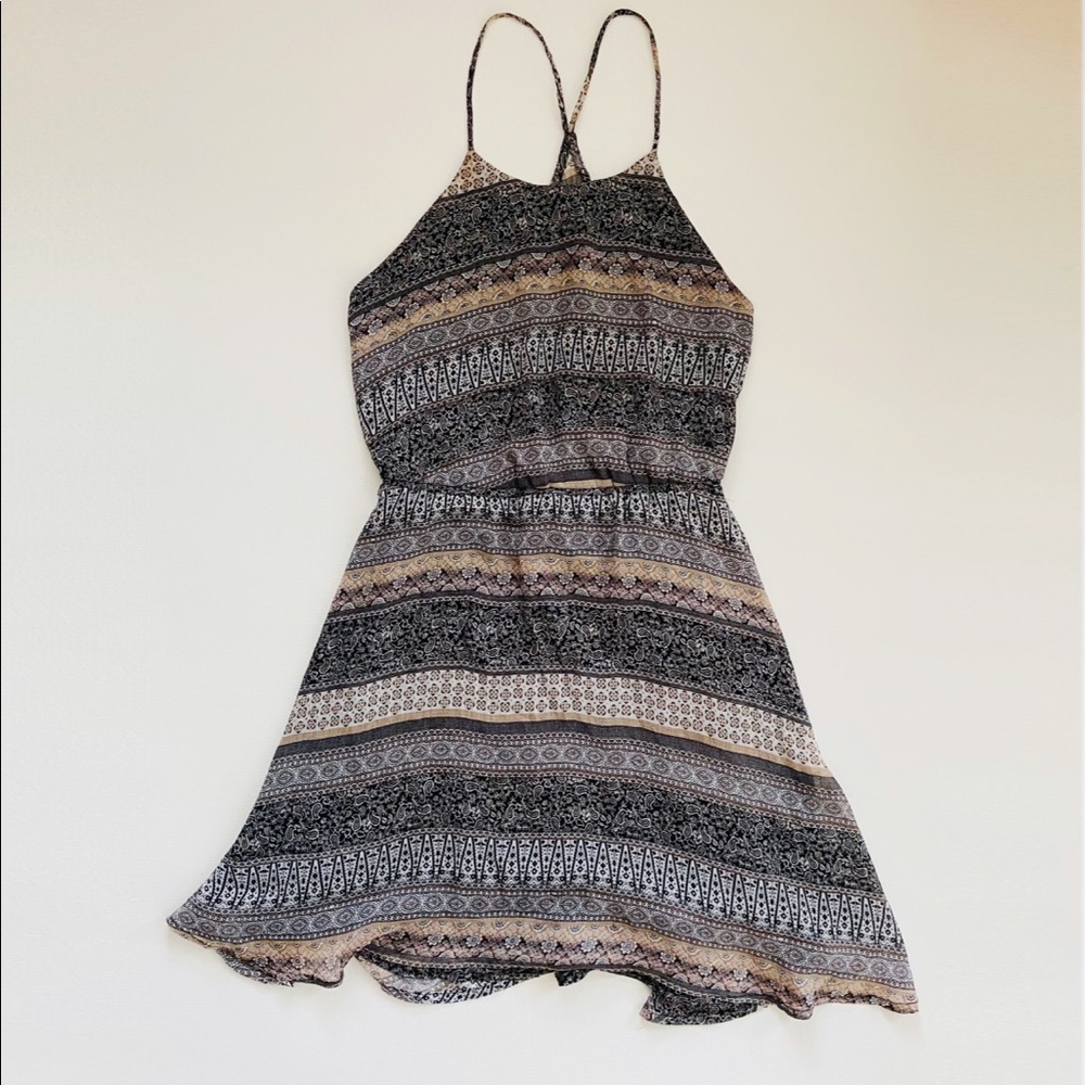 Love Sadie Boho Paisley Print Halterneck Dress